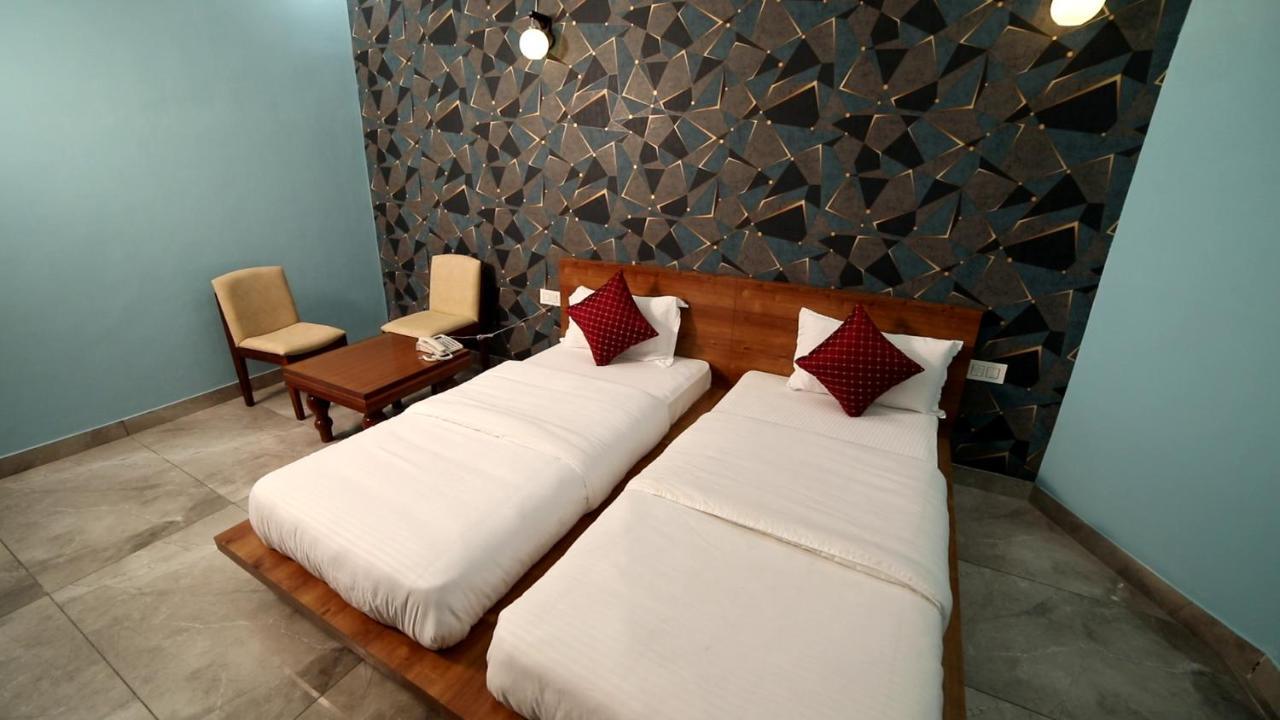 Raja Ji Hotels & Restaurant Jind Eksteriør bilde