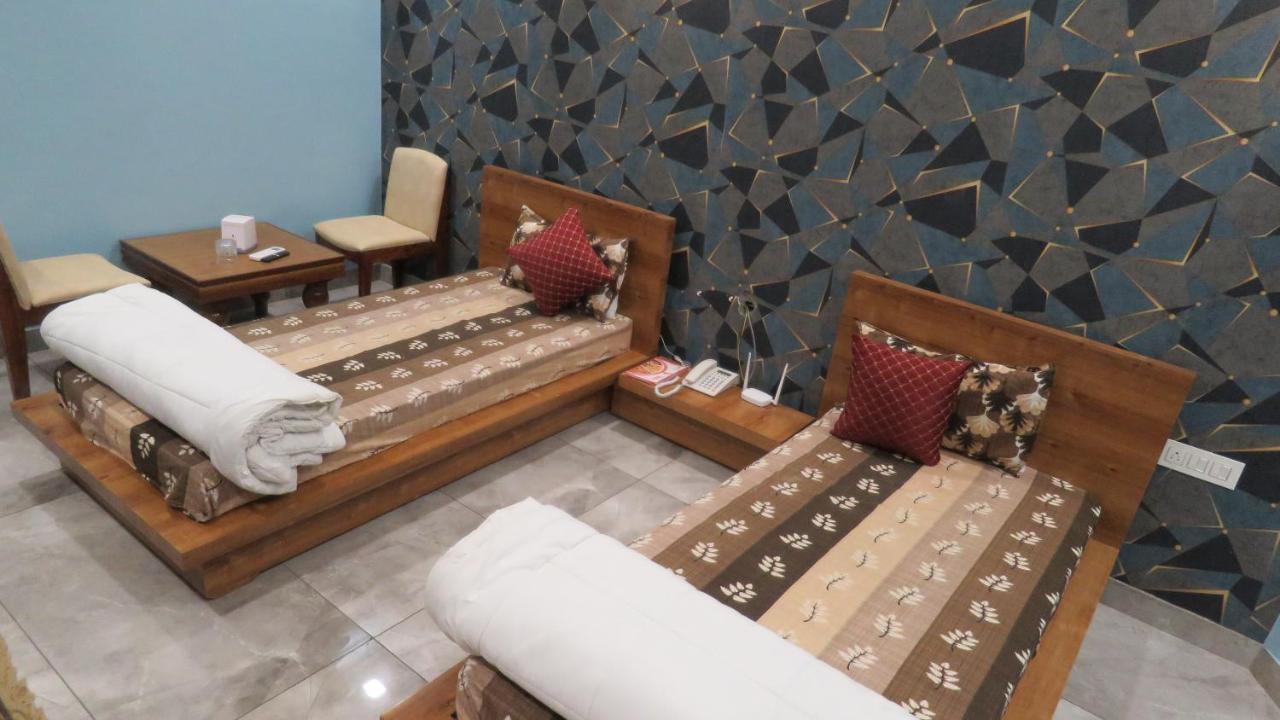 Raja Ji Hotels & Restaurant Jind Eksteriør bilde